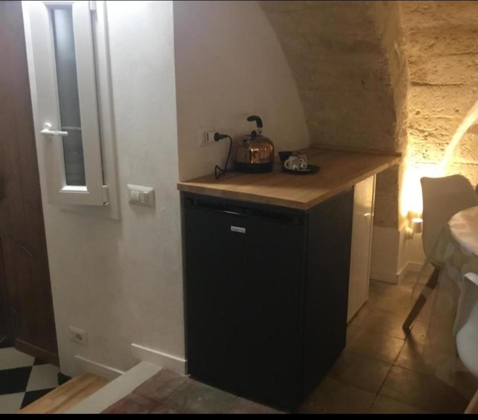 Flos Bari Buitenkant foto
